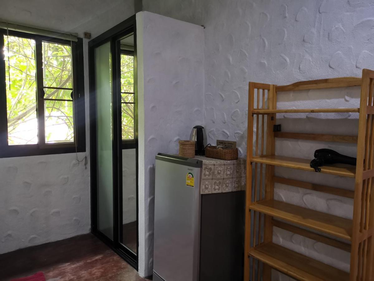 Baan Rock Inn Koh Tao Extérieur photo